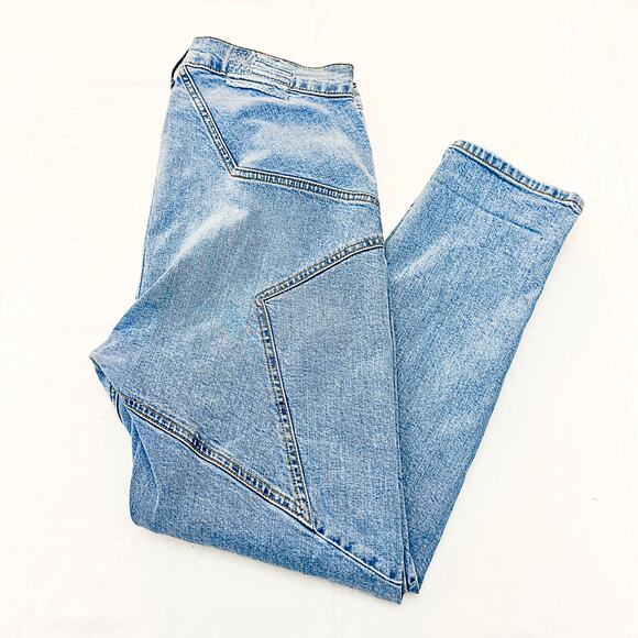 Revice Venus Flares Light Wash Denim Jeans Seam Detailed Zip Fly Size 32 - Picture 8 of 8